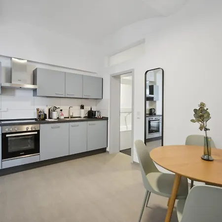 Ξενοδοχείο με διαμερίσματα Limehome Jordanstrasse 4*