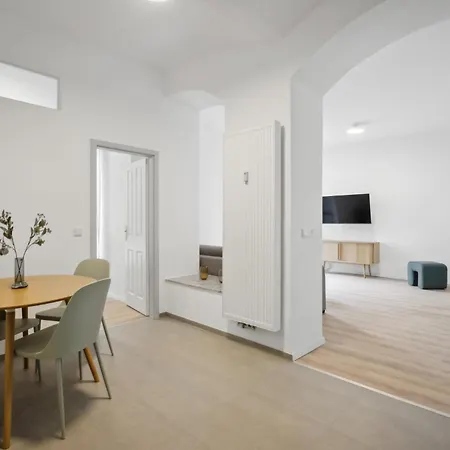 Limehome Jordanstrasse ドレスデン
