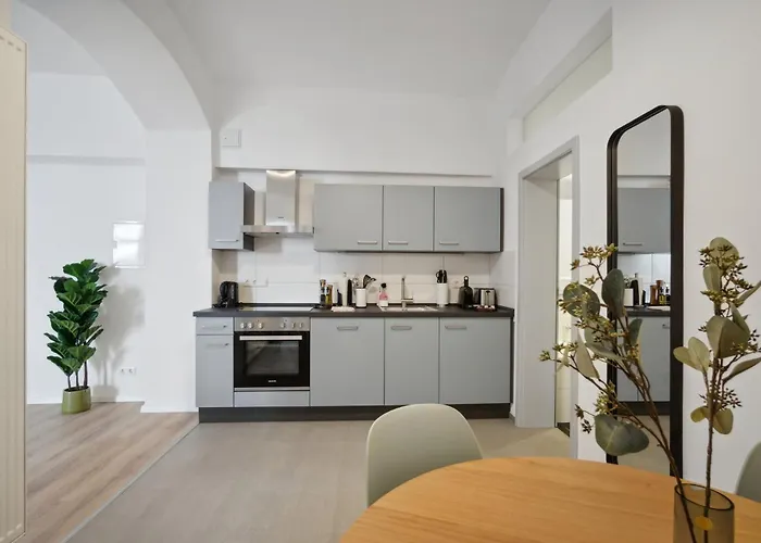 מלון דירות Limehome Jordanstrasse 4*